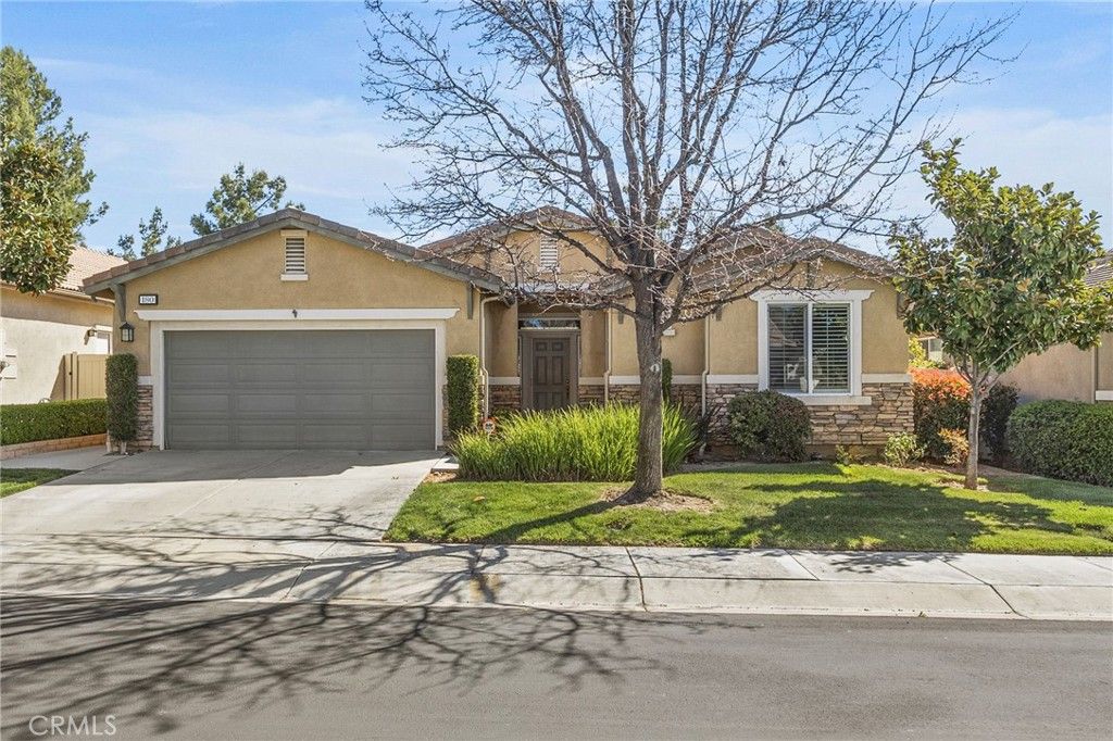 Photo of 180 Salt Crk Crk, Beaumont, CA 92223 (MLS # IG26054995)