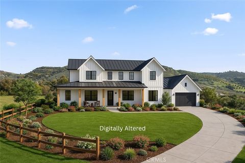 Photo of 2 Las Palmeras, Temecula, CA 92590 (MLS # SW26123492)