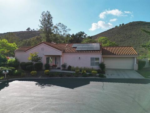 1827 Congressional Escondido CA 92026