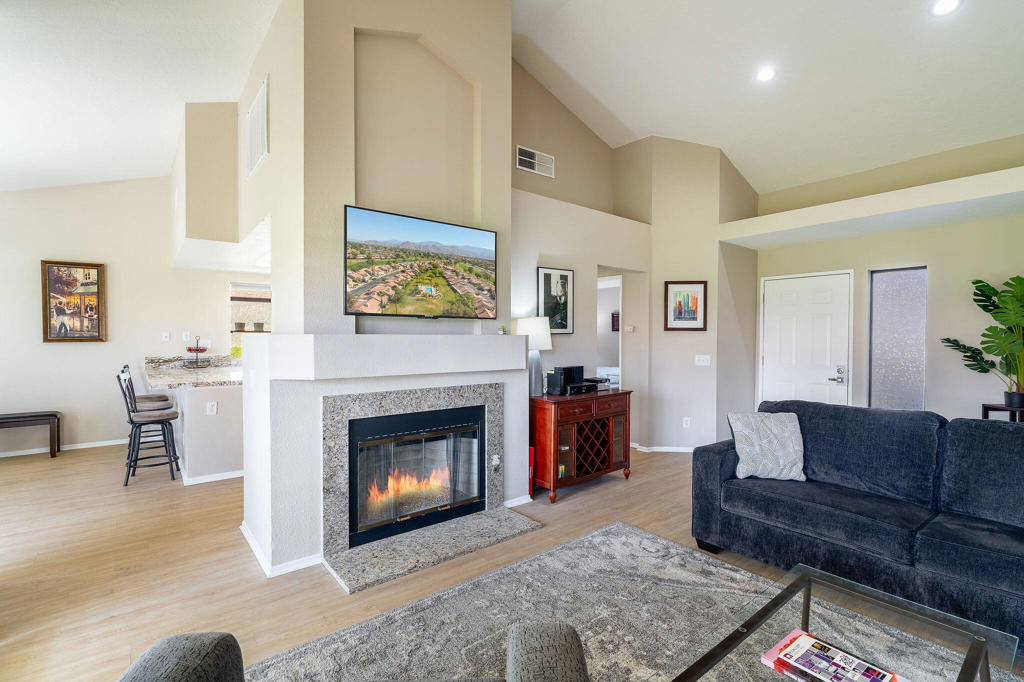 Palm Desert Resort C - Residential Lease