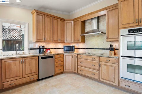 Photo of 225 Preston Ct CT, Fremont, CA 94536 (MLS # 41149621)