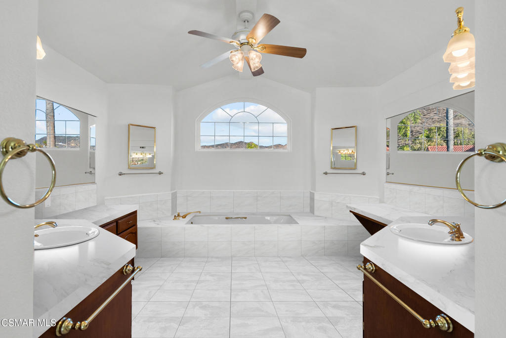 Indian Hills Estates-340 - 1003342 - Residential