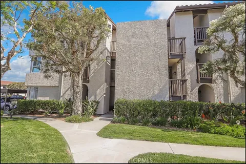 MLS: OC26109079