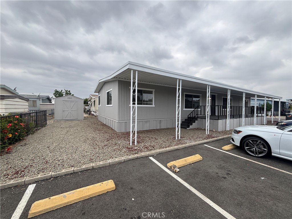 200 San Bernardino Ave. 46