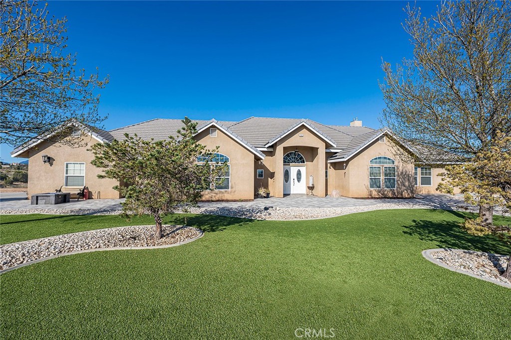 7922 Los Palmas Drive