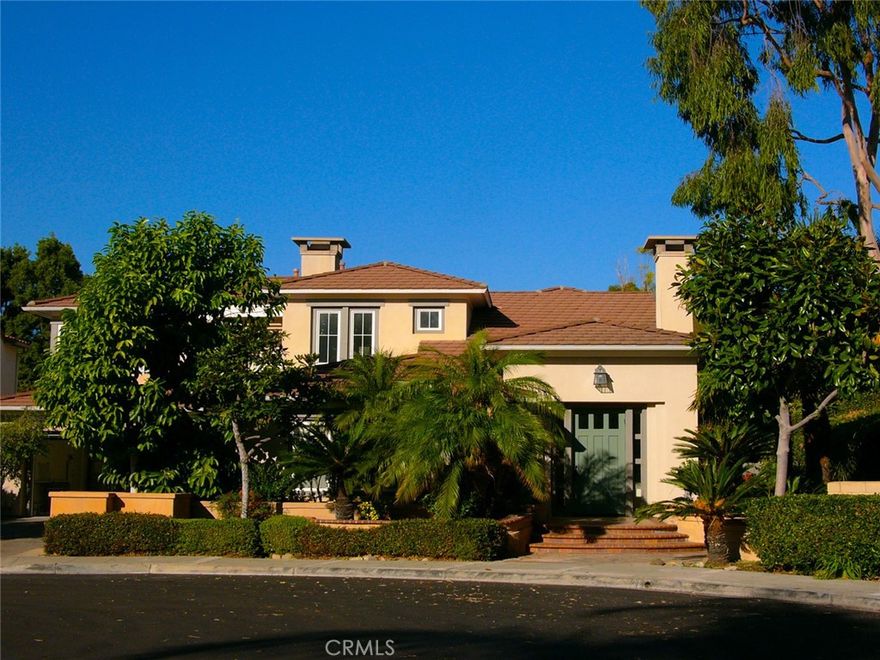 GORGEOUS 3326 SQFT. HOME IN NORTHWOOD POINTE AREA, INSIDE THE BEAUTIFUL 24-HRS GUARD GATED COMMUNITY OF TRAILWOOD. THIS

HOME IS NICELY SITUATED AT THE END OF A QUIET CUL-DE-SAC STREET ON A LARGE 8322 SQFT. LOT SIZE ~ PLENTY OF PRIVACY! THE HOME IS IN LIKE NEW CONDITION & WELL MAINTAINED.  FEATURING A LARGE DOWNSTAIRS DEN/OFFICE/LIBRARY, WHICH COULD BE USED AS A 5TH BEDROOM. HUGE FAMILY ROOM W/ FIREPLACE OPENS TO THE MASSIVE GOURMET KITCHEN W/LARGE CENTER ISLAND. OPEN FORMAL DINING ROOM. 1 BEDROOM W/BATHROOM ON MAIN LEVEL. LARGE OPEN LIVING ROOM W/FIREPLACE. UPSTAIRS IS A COMPUTER CENTER/STUDY AND 3 MORE BEDROOMS. THE HOME HAS A COMBO OF HARDWOOD, CARPET AND TILE FLOORS. THE YARD AND GARDEN AREAS ARE STUNNING, WITH SEVRAL TYPES OF FRUIT TREES. AWARD WINNING LANDSCAPE & BEAUTIFUL CUSTOM HARDSCAPE WHICH INCLUDES WALKING PATHS THROUGH THE GARDEN AREAS + HUGE OUTDOOR PATIO. 2-CAR GARAGE. RENTAL LEASE INCLUDES GARDENER & HOA DUES, TENANT SHALL PAY FOR ALL UTILITIES. THE LEASE INCLUDES REFRIGERATOR, WASHER/DRYER, STOVE TOP AND OVEN, DISHWASHER. PRIVATE ASSOCIATION SWIMMING POOL. SHORT WALK TO THE COMMUNITY PARK.