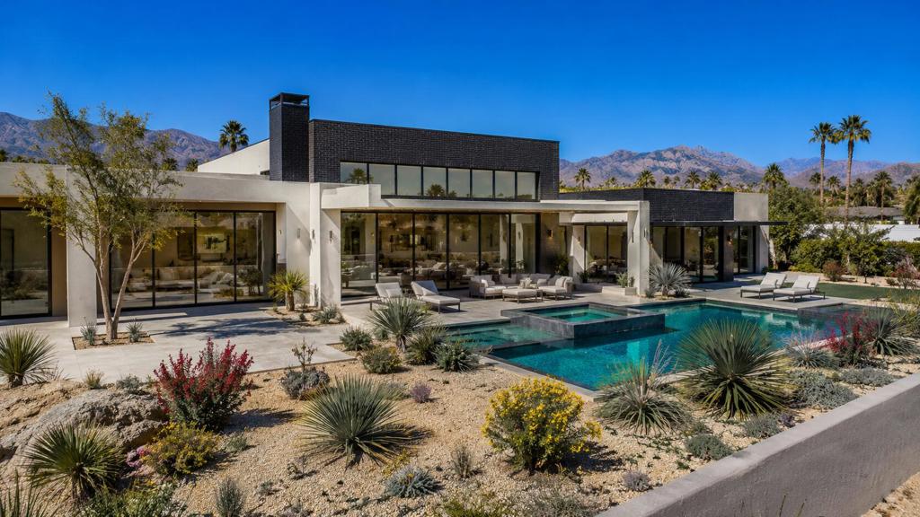49257 Jfk Trail