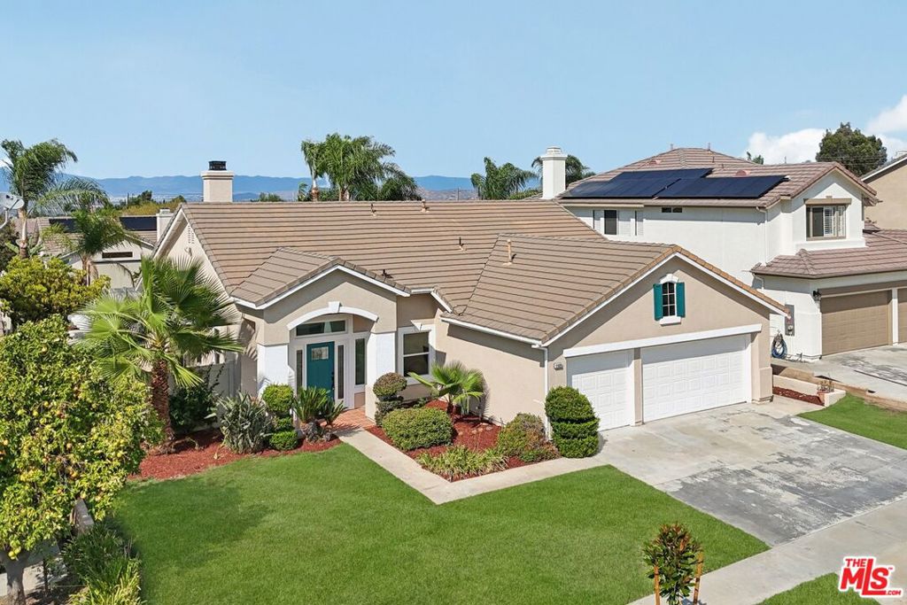 Photo of 1169 Sinsonte Circle, Corona, CA 92882 (MLS # 26990977)
