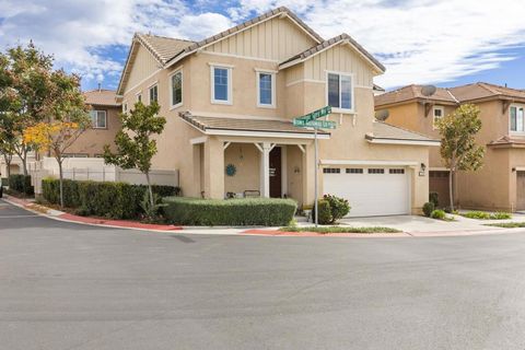 Photo of 35461 Brown Galloway Ln Ln, Fallbrook, CA 92028 (MLS # PTP2600545)