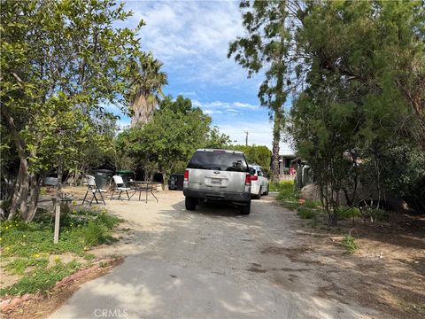 Photo of 1358 W Metz Rd, Perris, CA 92570 (MLS # SW26050716)