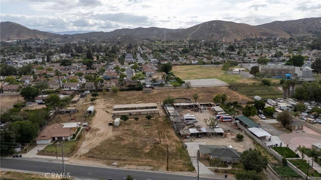 Build Your Dream Estate or Invest in Future Potential – 2.42 Acres in Prime Riverside!
Don't miss this rare opportunity to own a usable 2.42-acre lot in one of Riverside’s most desirable areas! Tucked away in a private, flag-shaped setting, this spacious parcel is zoned RR (Rural Residential)—ideal for creating your custom ranch-style estate, equestrian property, or exploring subdivision and development potential.
Enjoy the freedom and flexibility that comes with rural residential zoning while staying close to everything—top-rated schools, parks, shopping centers, and public transportation. With easy access to the 91 and 15 freeways, commuting to neighboring cities is fast and convenient.
Whether you're looking to build your dream home or invest in land with promising upside, this property delivers both space and opportunity in a growing market.
Buyers are advised to verify all zoning, utility access, and development possibilities with the City of Riverside. All information should be confirmed through the buyer’s own due diligence.