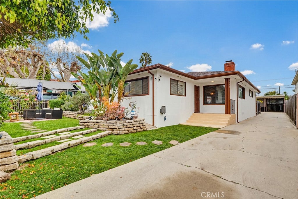 3700 S Bentley Ave