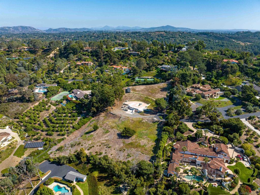 Rancho Santa Fe - Land