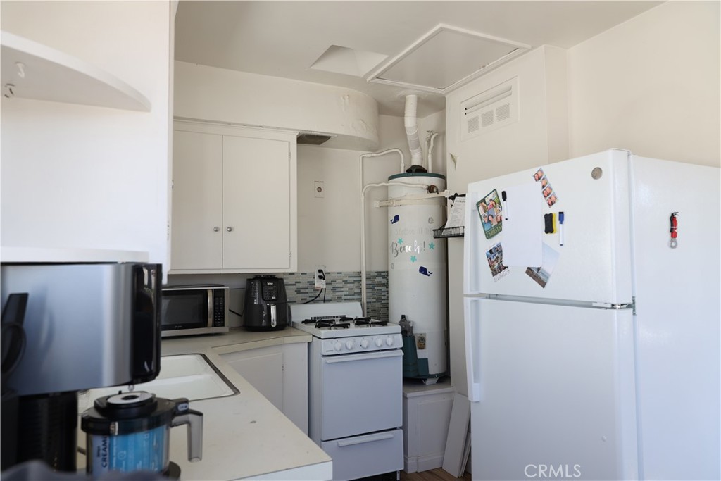 612 W Balboa Boulevard