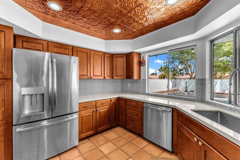 Tiny photo for 52905 Avenida Herrera, La Quinta, CA 92253 (MLS # 219152375DA)