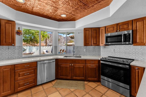 Tiny photo for 52905 Avenida Herrera, La Quinta, CA 92253 (MLS # 219152375DA)