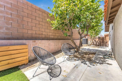 Tiny photo for 52905 Avenida Herrera, La Quinta, CA 92253 (MLS # 219152375DA)