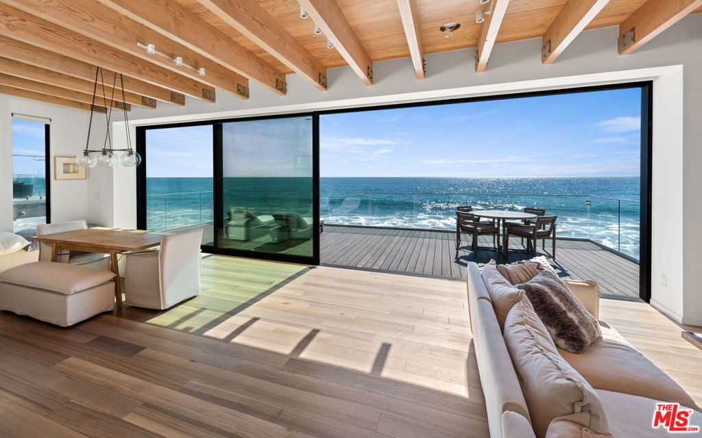 24604 Malibu Road, Malibu CA 90265