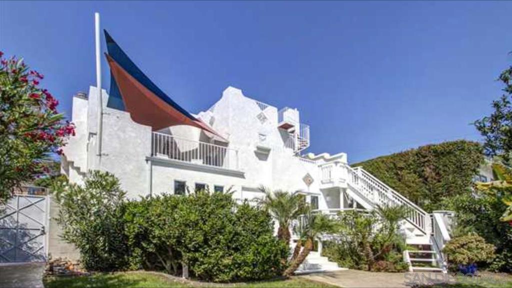 Beautiful, Centrally located 3 bedroom 3.5 bath property with a variety of rental options with separate areas, entrances and spaces. Upstairs enjoy the primary bedroom, dining room, open concept kitchen and living room. Witness the breathtaking views to the bay, ocean and downtown from the interior and on the huge terrace and rooftop deck area. Downstairs you will enjoy 2 additional bedrooms, 2 baths 1 en suite. An additional living room and small kitchen with a double deck and direct access to backyard. Great multigenerational home or possible roomate arrangement. Large 2 car garage, Large driveway for extra parking. Great Neighborhood, Near it all I- 5, I -8, great restaurants, airport, schools, hospital/s and shopping. Tenant pays for all utilities, SDGE, City of SD water, trash.
