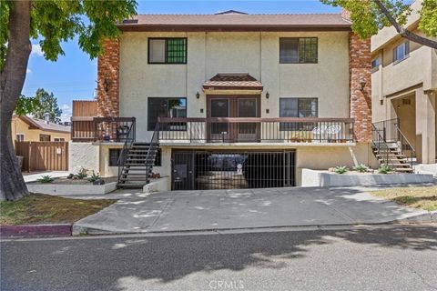 Photo of 431 E Verdugo Ave #G, Burbank, CA 91501 (MLS # SR26090974)