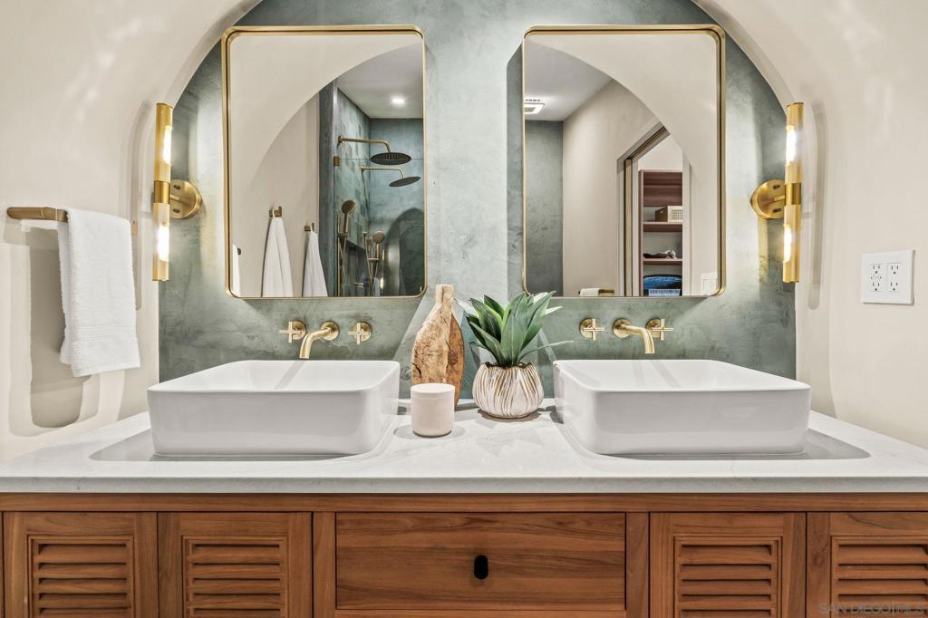 Point Loma - Residential