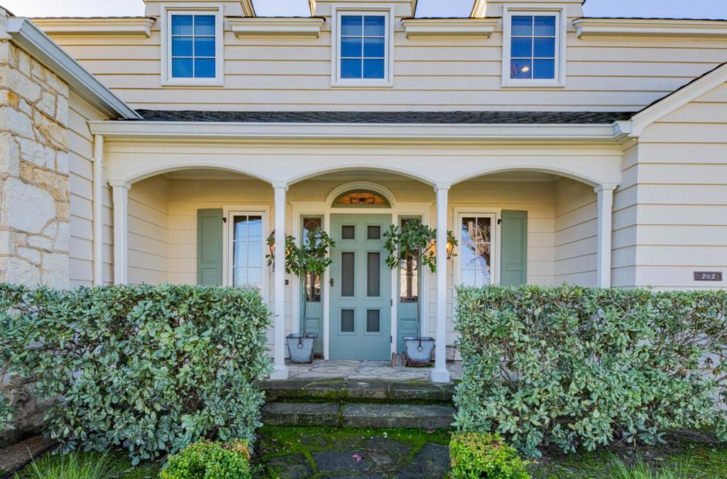 202 Pine Street