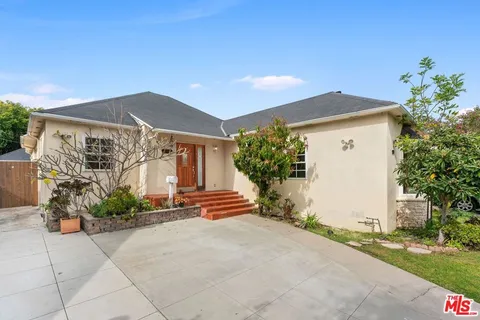 843 S Mullen Avenue, Los Angeles, CA 90005 - MLS#: 26655101