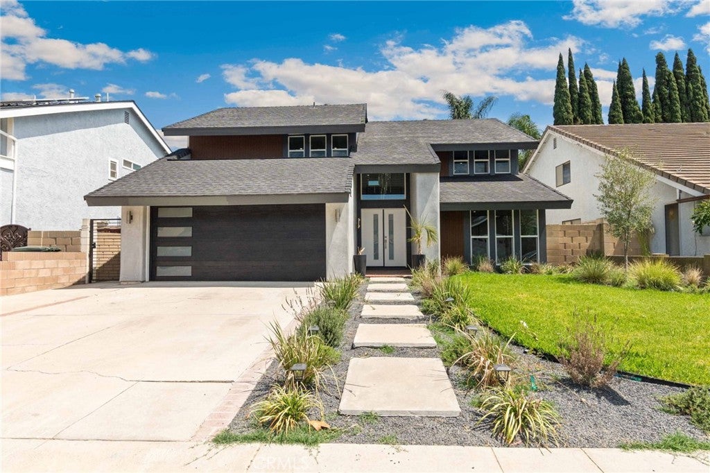 8032 Lancashire Circle