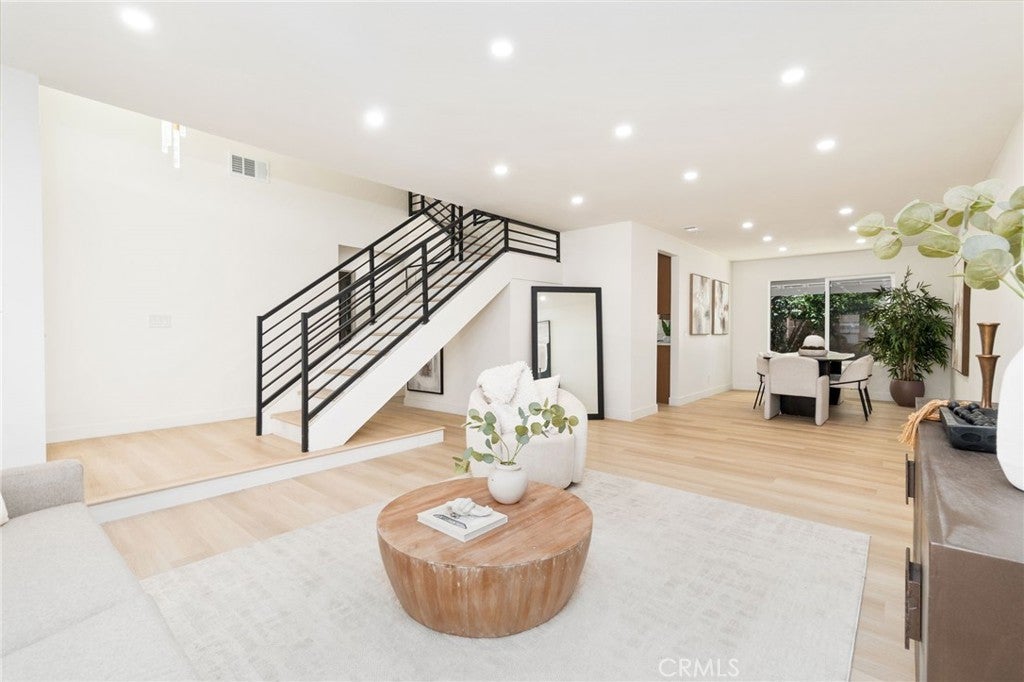 8032 Lancashire Circle