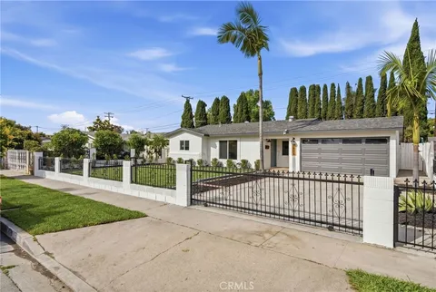 MLS: SR26097978