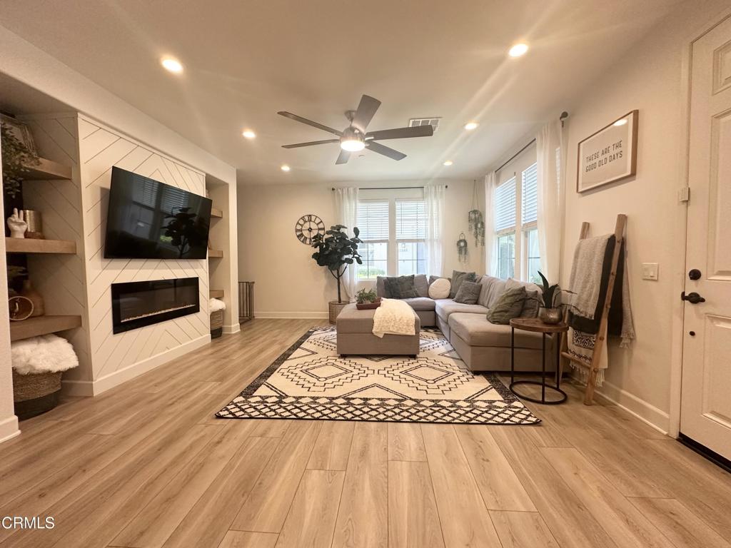 24014 Park Lane