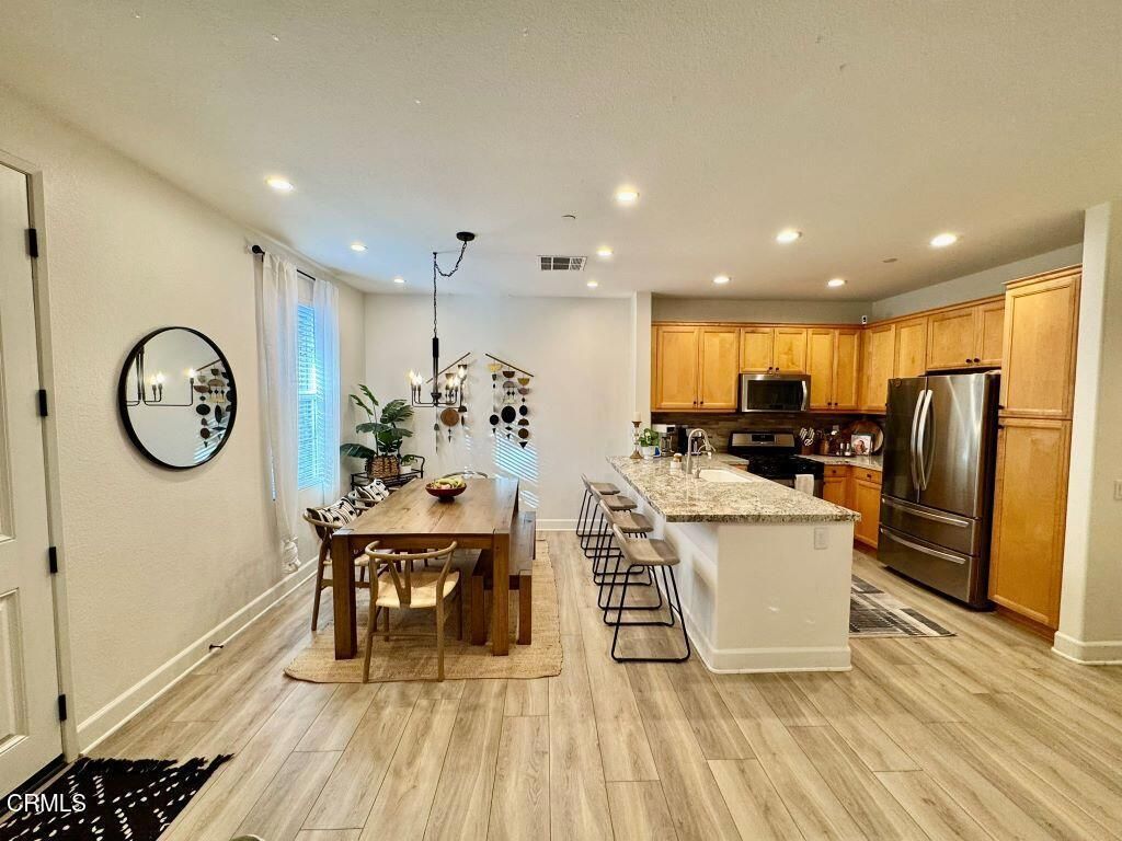 Photo of 24014 Park Lane, Valencia, CA 91354 (MLS # V1-35592)