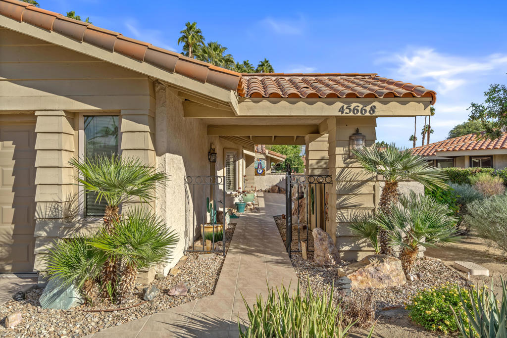 45668 Pueblo Road