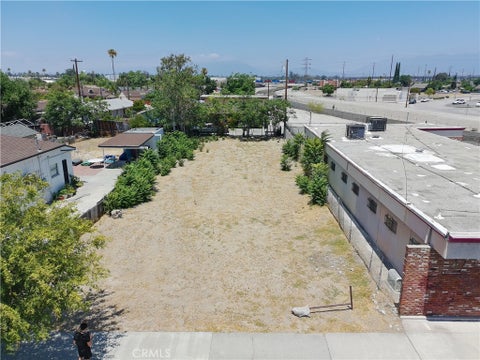 Photo of 1371 N La Cadena DR, Colton, CA 92324 (MLS # IV26140113)