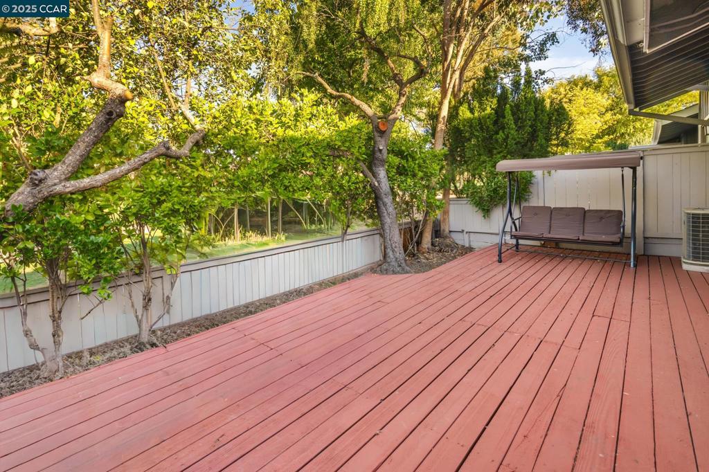 CROW CANYON C.C. - Residential