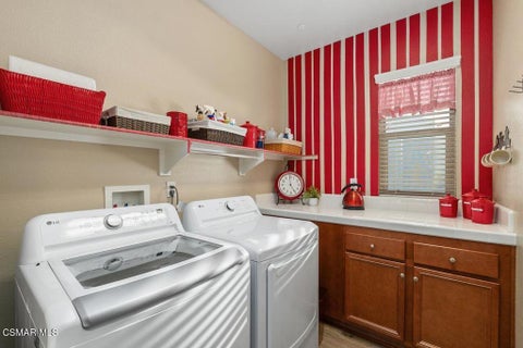 Tiny photo for 13885 Swift Run Street, Moorpark, CA 93021 (MLS # 226004752)