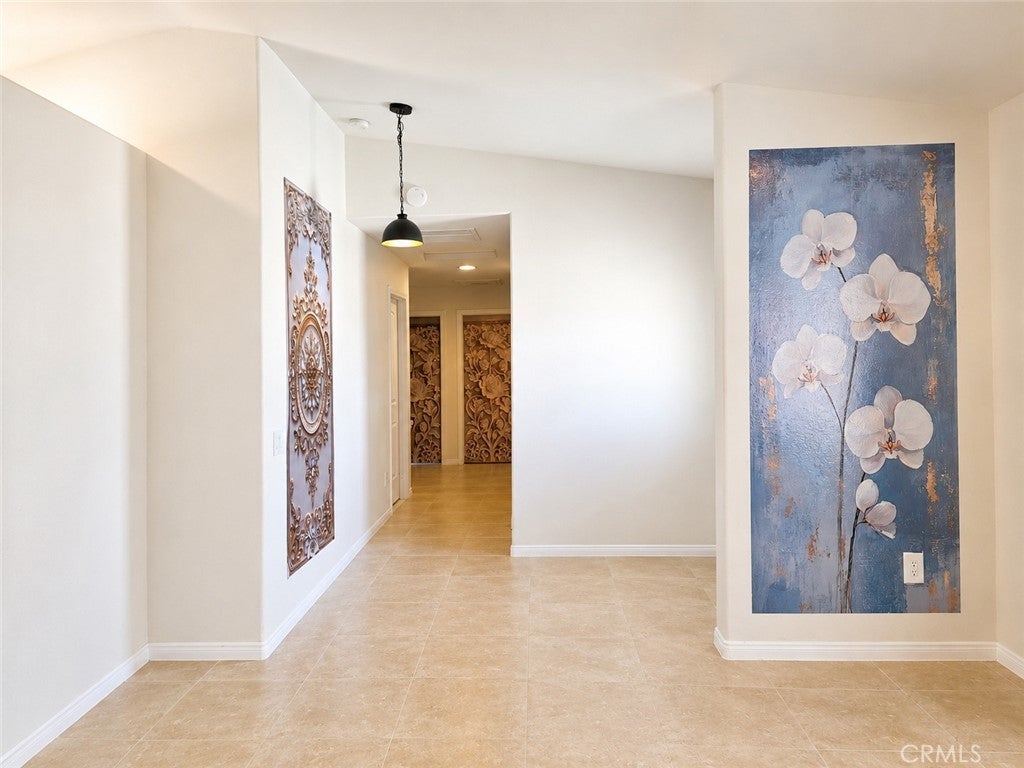 7619 DUMOSA Avenue