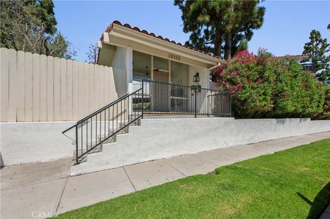 Photo of 18225 Kingsdale Avenue #210, Redondo Beach, CA 90278 (MLS # SB25240257) Photo of 18225 Kingsdale Avenue #210, Redondo Beach, CA 90278 (MLS # SB25240257)