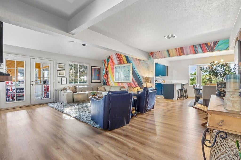 27225 Bluegrass Court