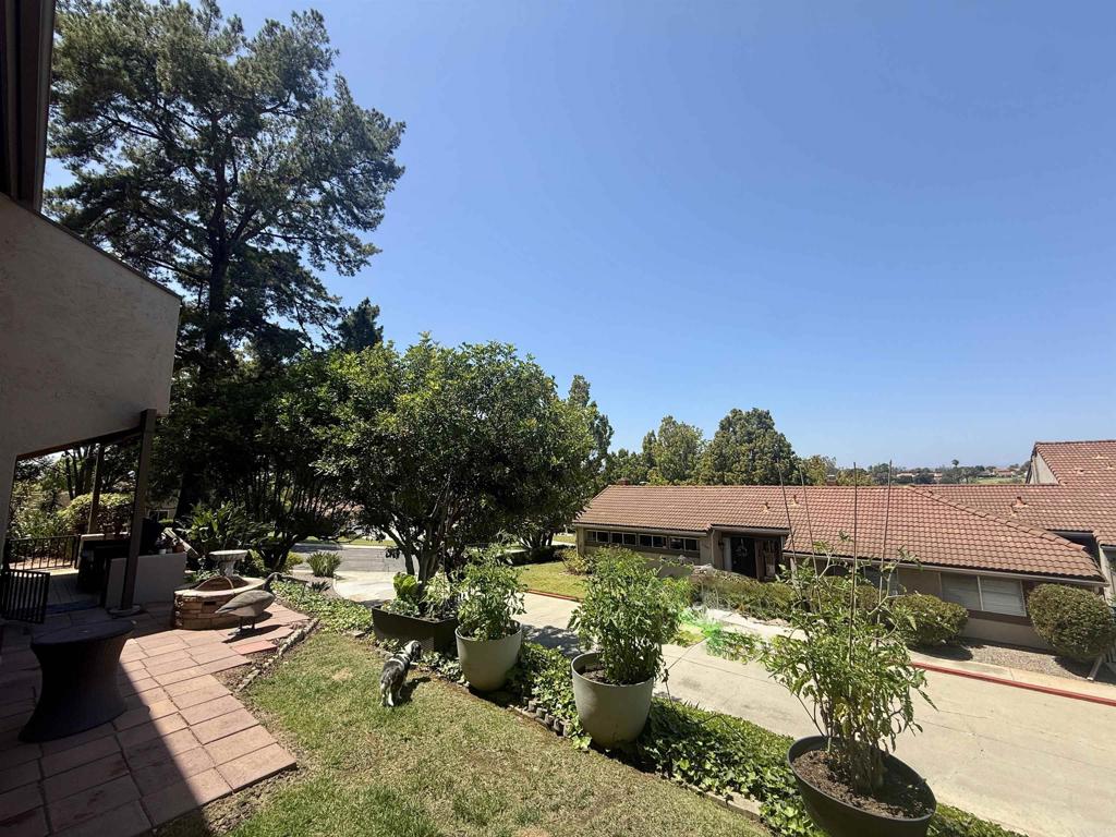 17439 Plaza Otonal