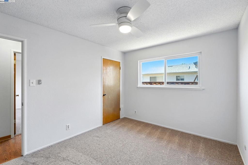 BRENTWOOD - Residential