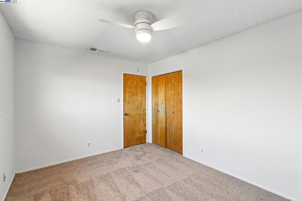 BRENTWOOD - Residential