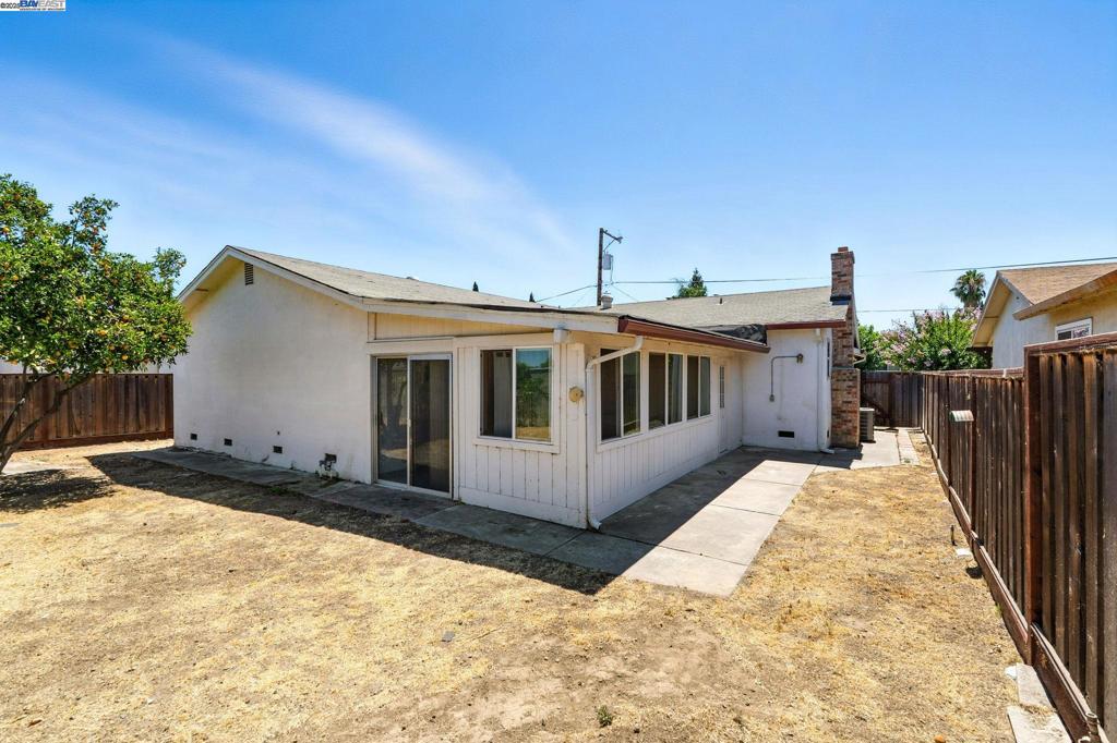 BRENTWOOD - Residential