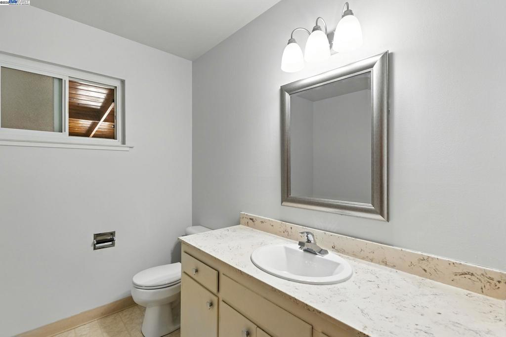 BRENTWOOD - Residential
