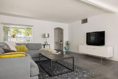 Tiny photo for 748 N Calle Rolph, Palm Springs, CA 92262 (MLS # 219144288PS)