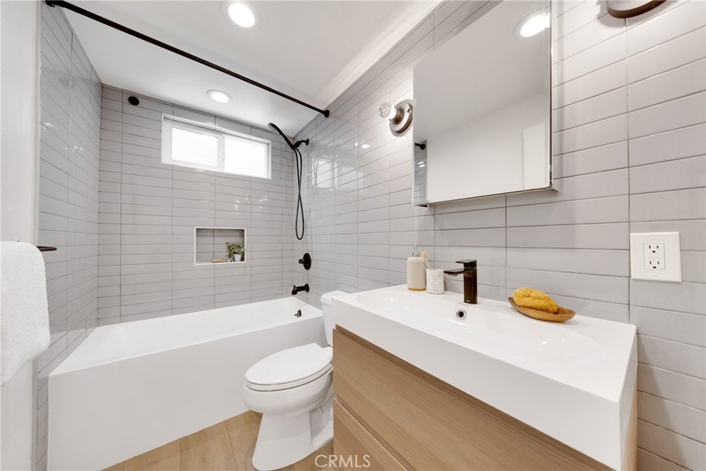 N/A - Residential Lease