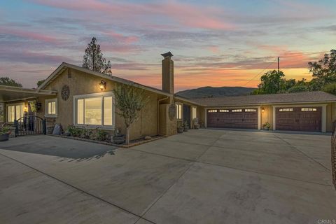 3006 N Victoria Drive Alpine CA 91901