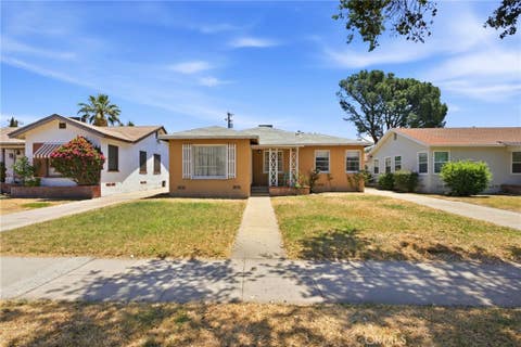 Photo of 3857 N Sierra WAY, San Bernardino, CA 92405 (MLS # IG26123895)