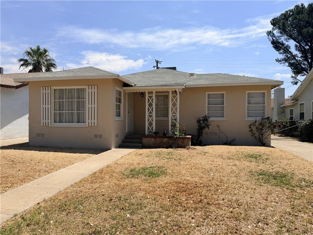 3857 N Sierra
