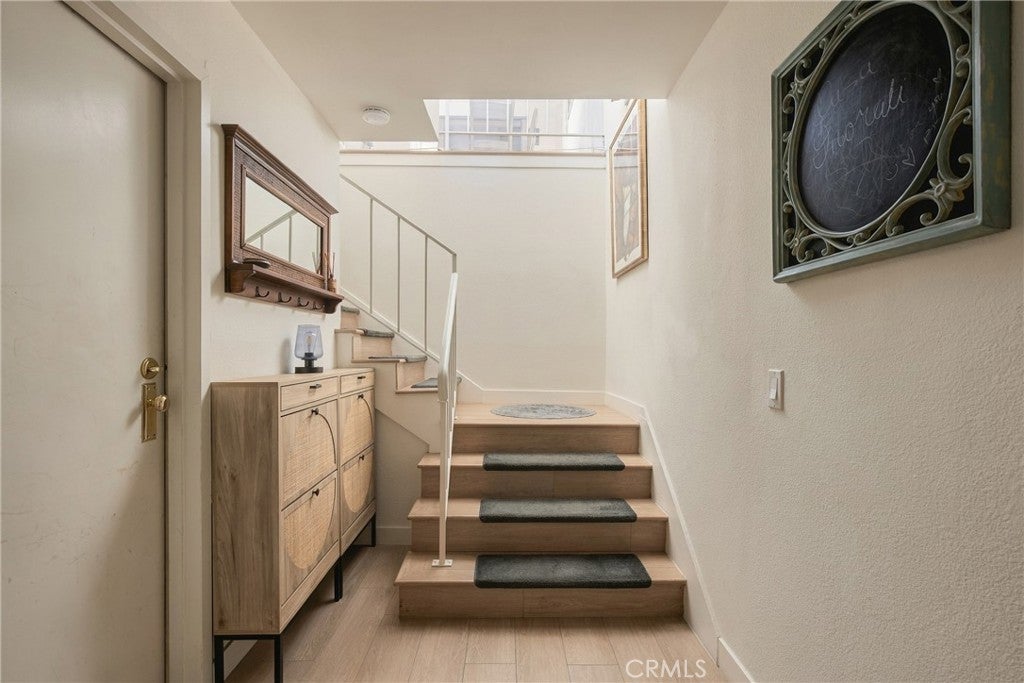 19565 Rinaldi Street 18